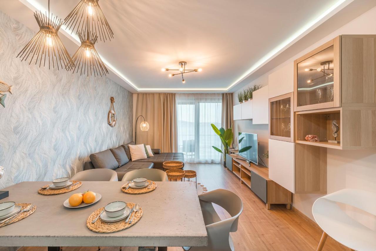 Sunset Resort - Lakeside Boutique Apartments Fonyód Quarto foto